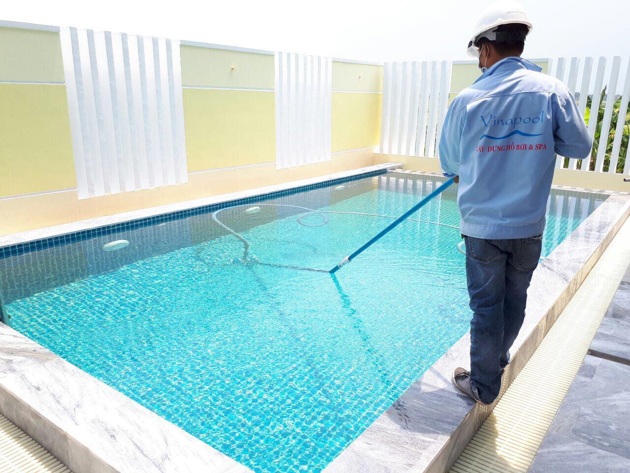 VianPool ve-sinh-ho-vinapool-1